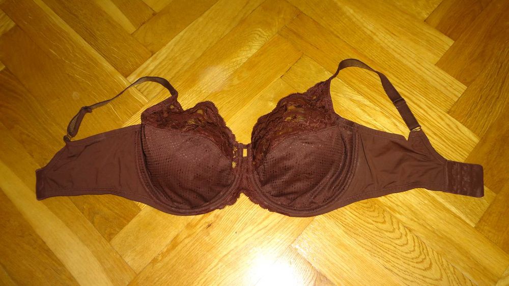 Biustonosz M&S 85G jak nowy