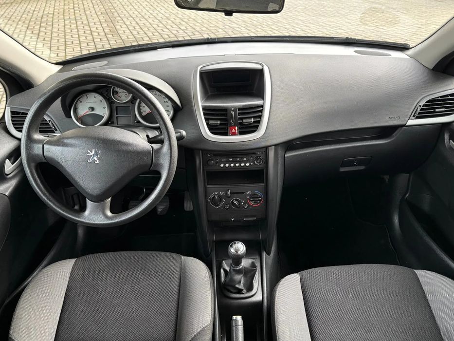 Peugeot 207 1.4 16v