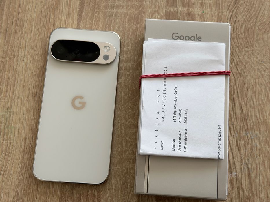 zadbany Google Pixel 10 Pro 128 gb komplet bez locka