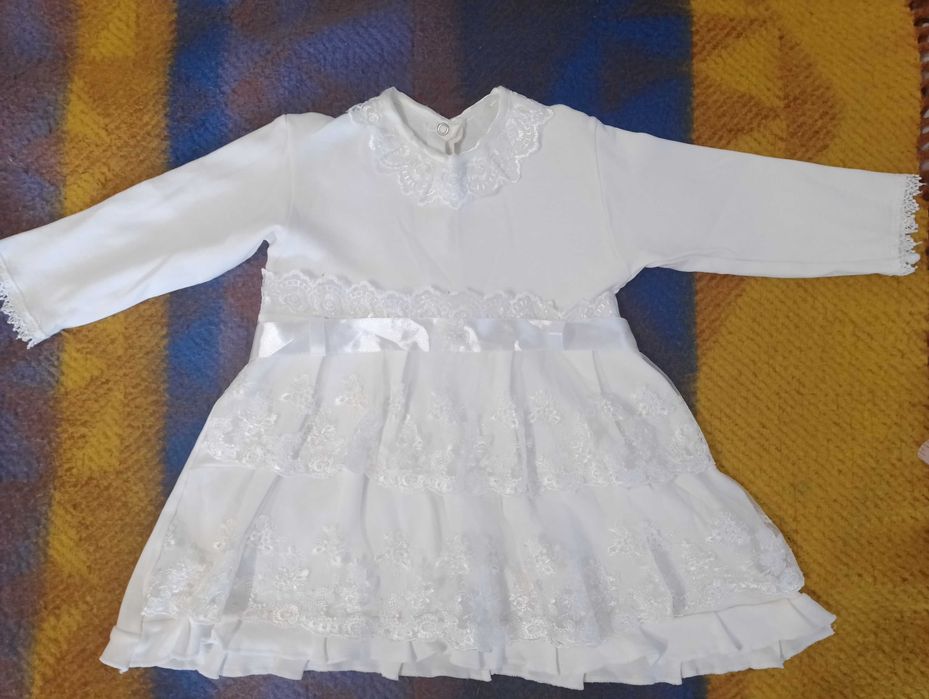 Кремова сукня, плаття з мереживом