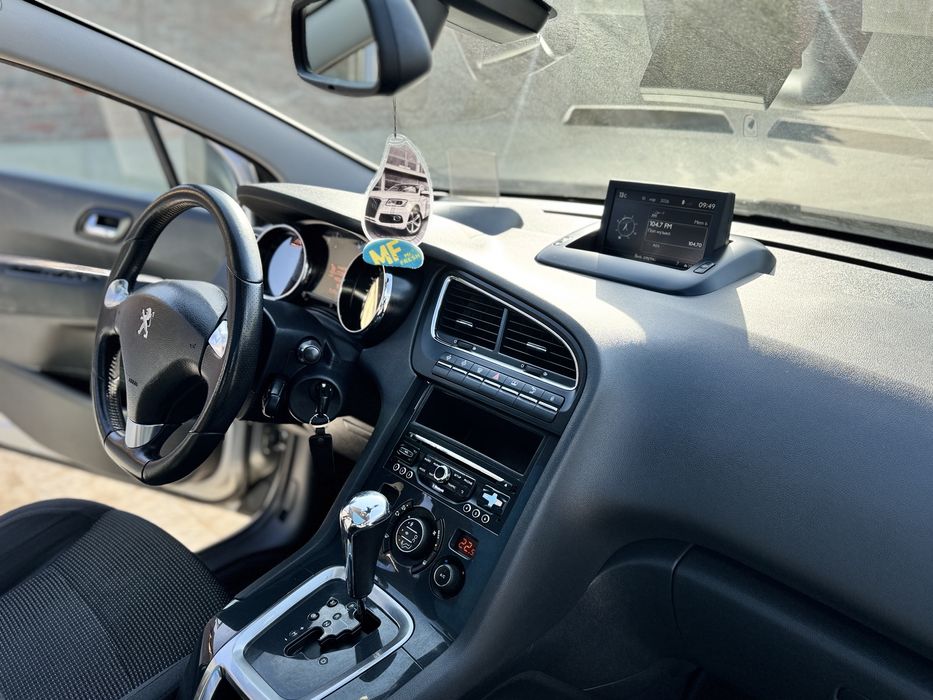 Peugeot 5008-2015 р.в