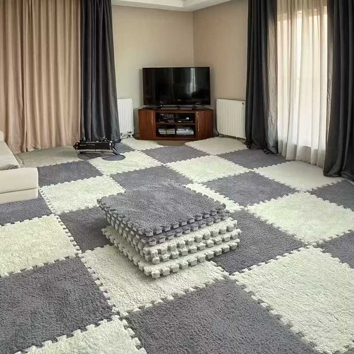 Tapete de Pelúcia 24 unidades várias cores . 30x30cm-novo