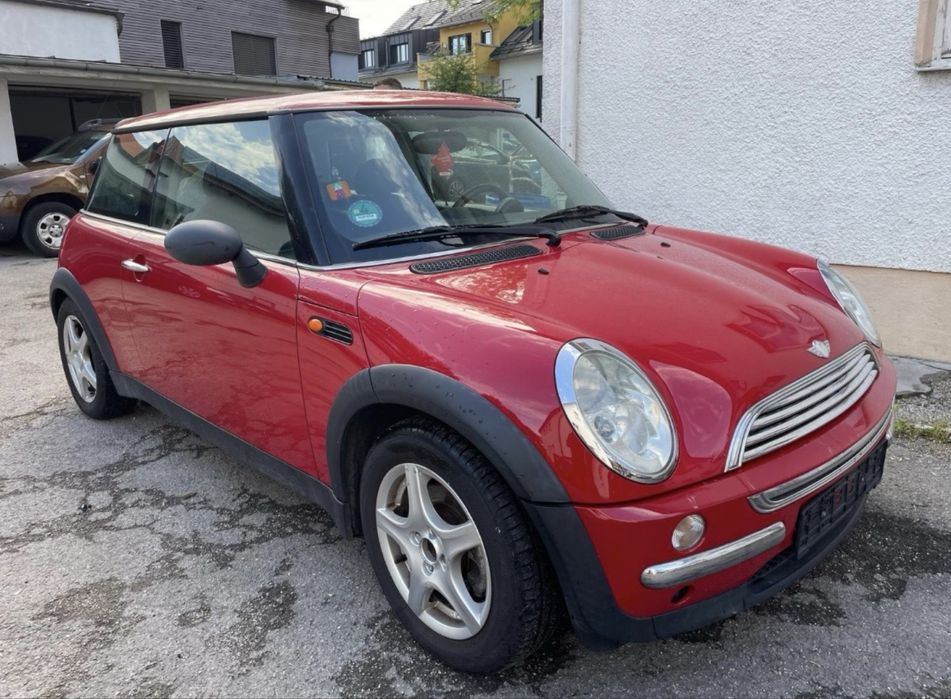 MINI Mini, 2004
