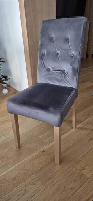 Krzesła welurowe,tapicerowane
