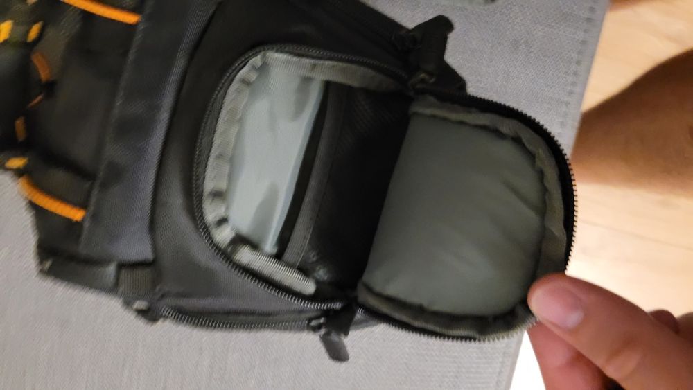 Torba na lustrzankę Case Logic solidna