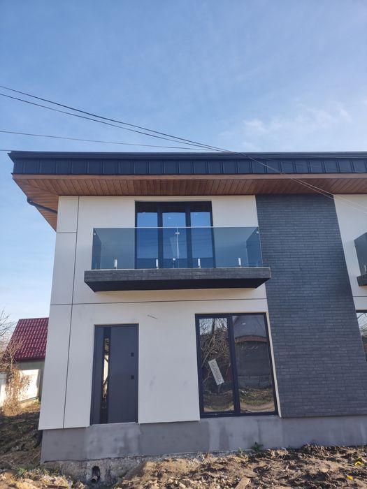 Новий будинок Дуплекс