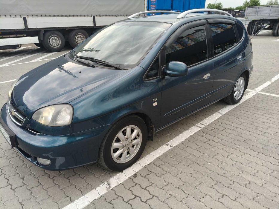 Продам автомобіль Шевроле