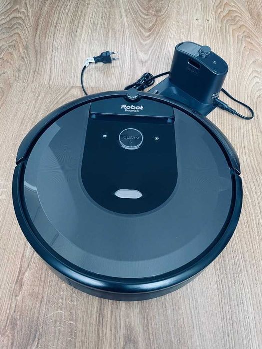 IROBOT ROOMBA I7 Robot sprzątający