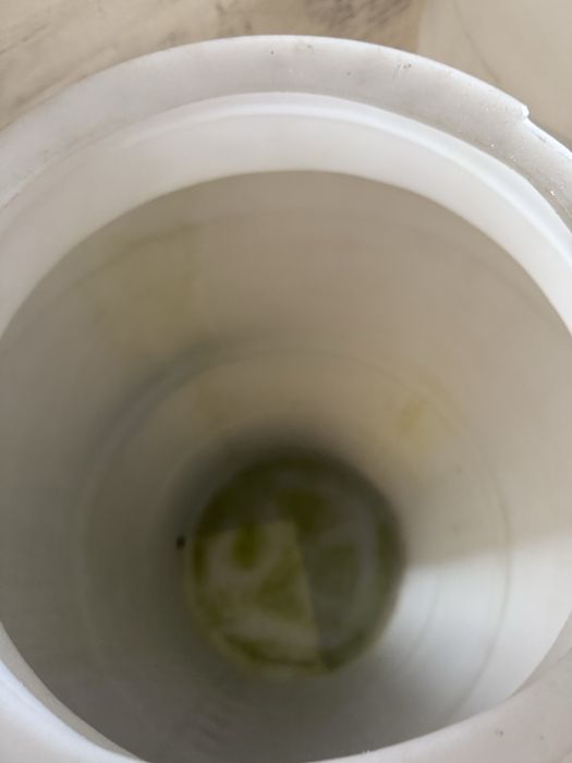Продам бочки 750 литров