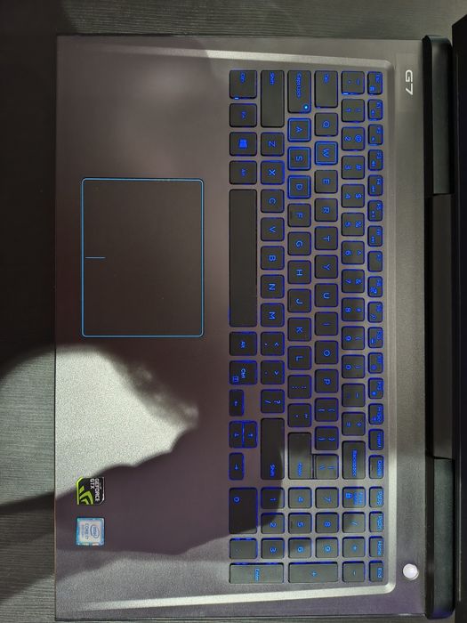 Portátil Dell G7 7588