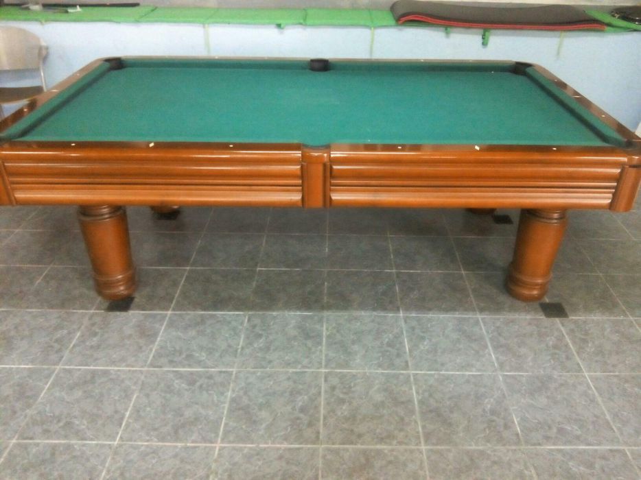 Colocação em cafés - snooker - matraquilhos - bolas criança - brindes