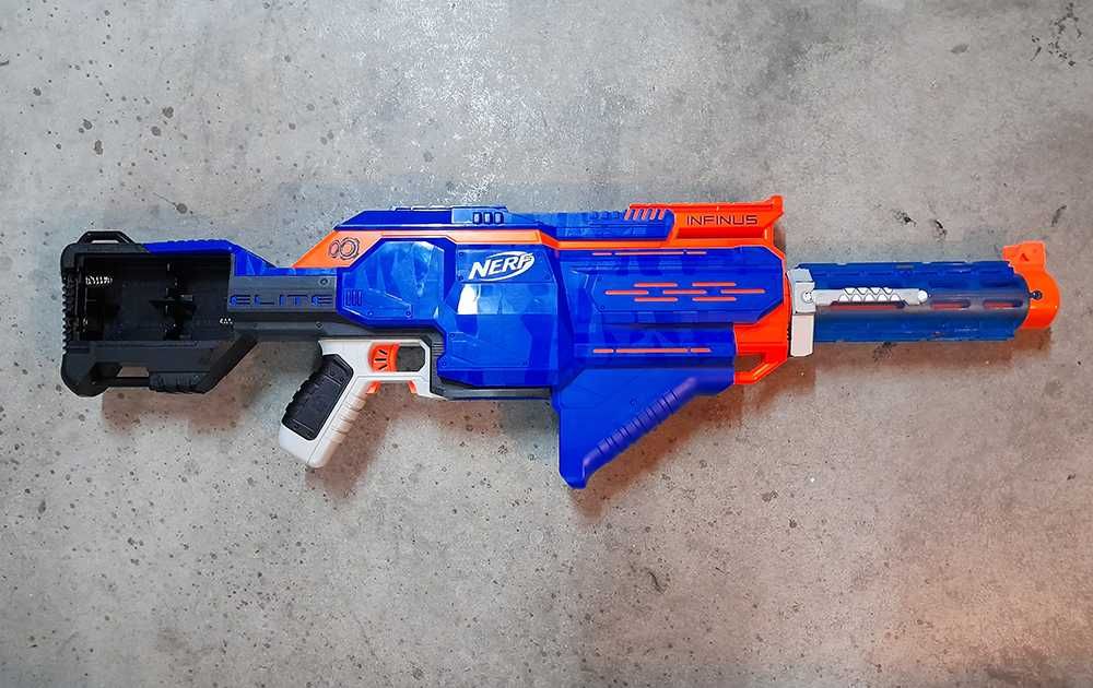 NERF espingarda com mira telescópica FORTNITE Algés, Linda-A-Velha E Cruz  Quebrada-Dafundo • OLX Portugal