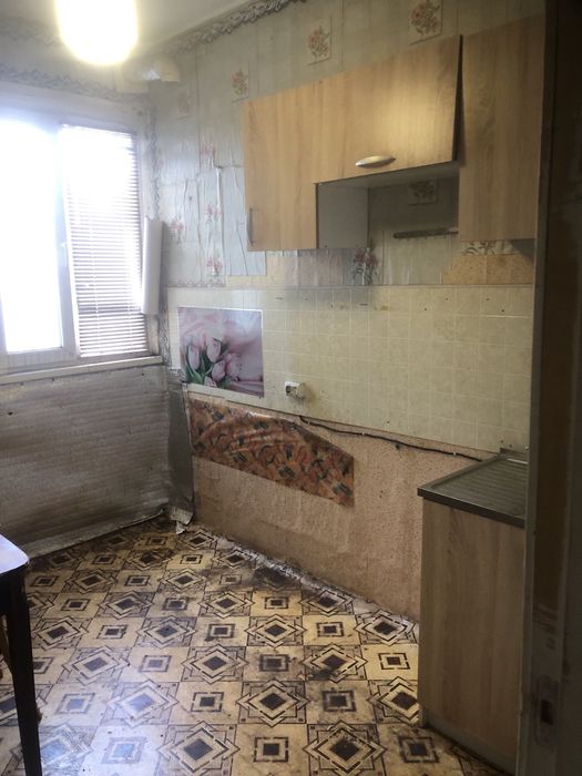 2-кімнатна квартира на землі під ремонт