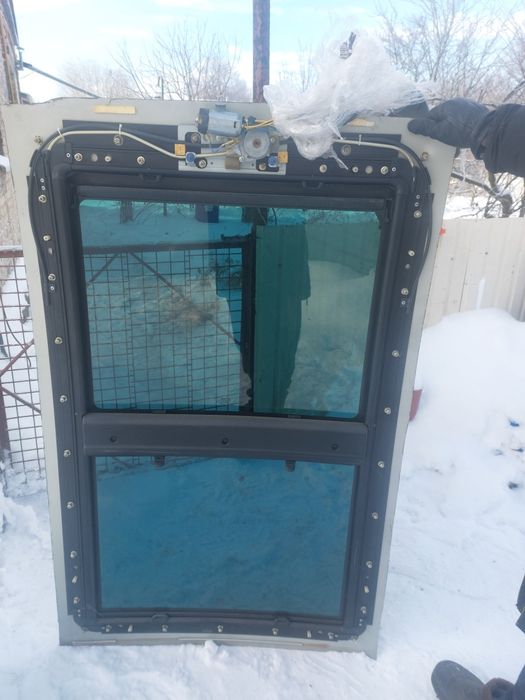 Стеклянная крыша-люк, на любое авто