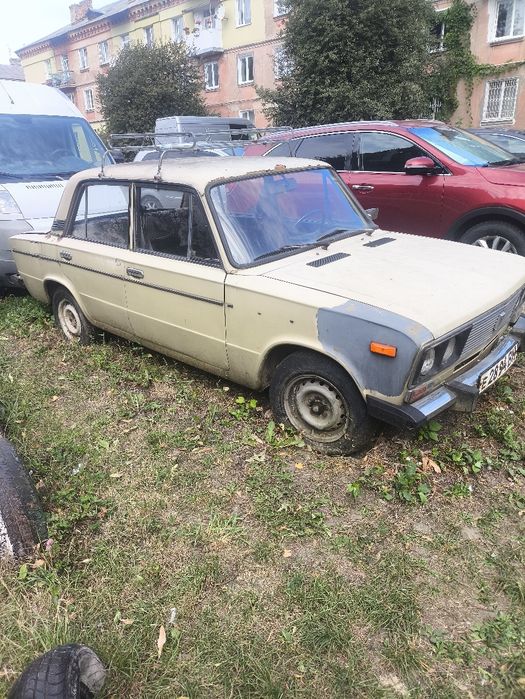 Продам ваз 2106 на ходу не гнелий