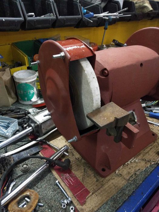 Szlifierka ELNA osłona kamienia  200mm 220/380v