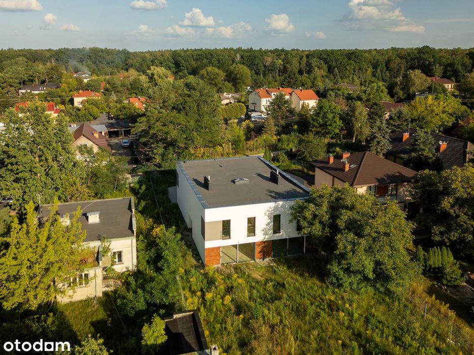 Dom bliźniak w wyjątkowej okolicy.