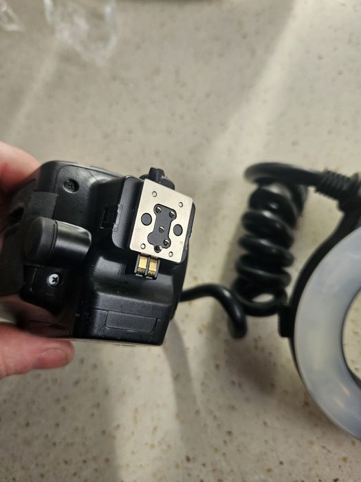 lampa blyskowa meike mk14ext stan nieznany