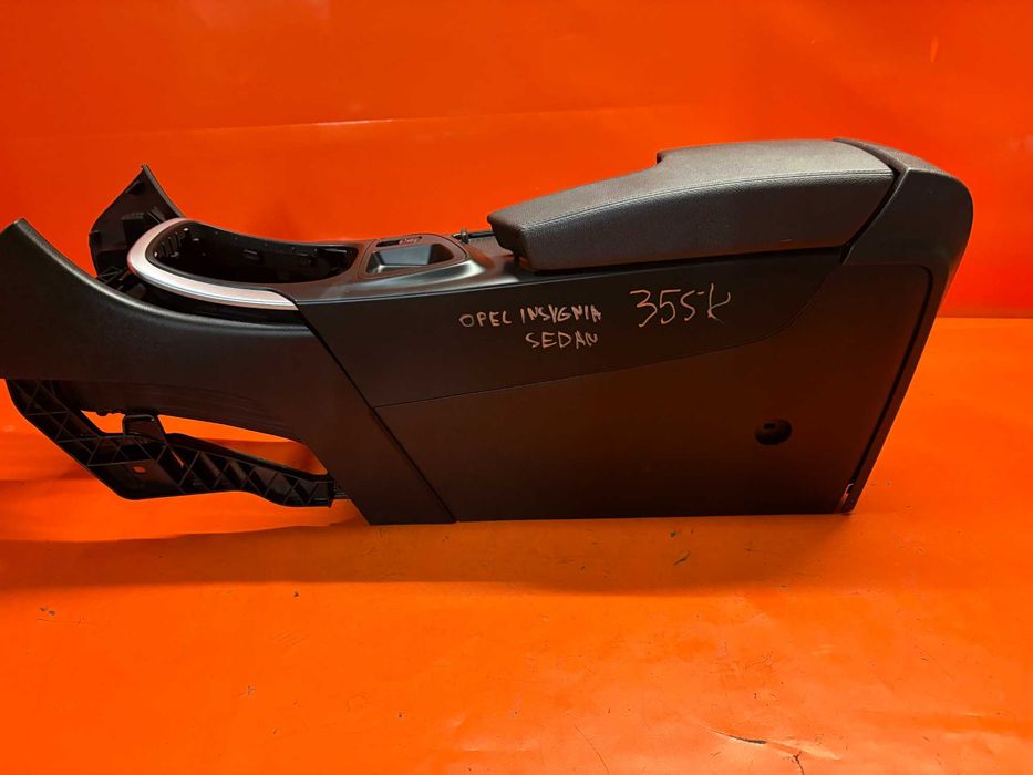353K Podłokietnik Tunel Środkowy Opel Insignia A