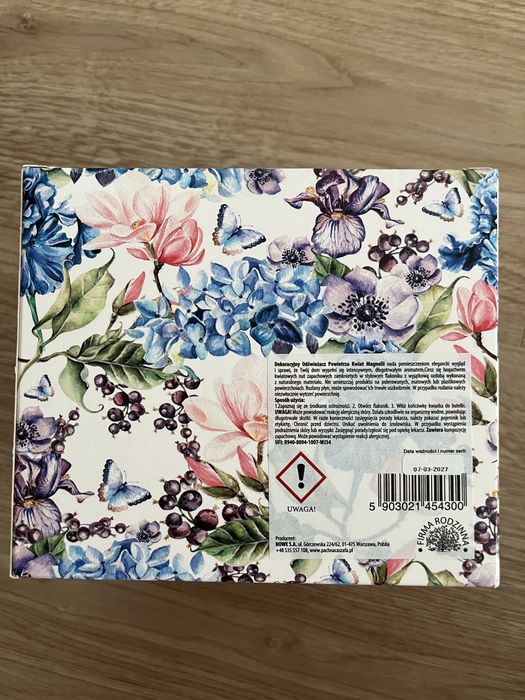Dekoraycjny odświeżacz powietrza Kwiat Magnolii