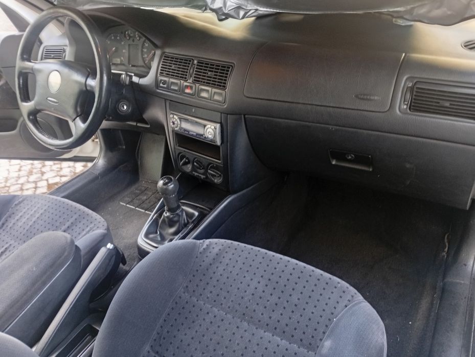 Volkswagen Golf — fotografia 5