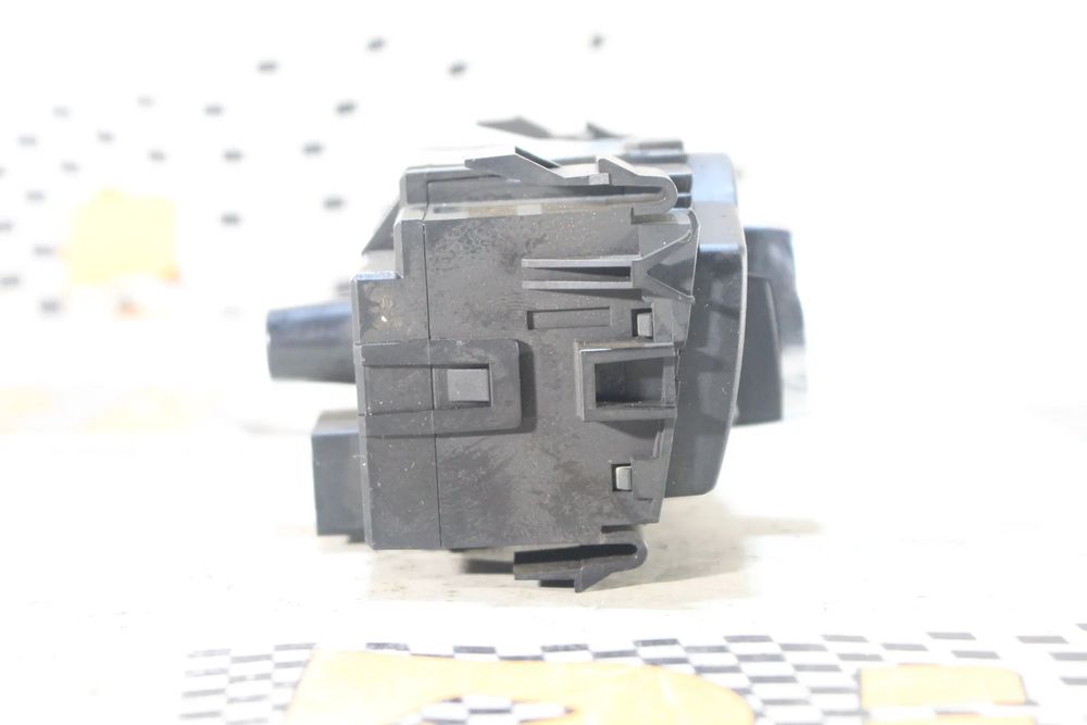Botão / interruptor de luzes BMW 3 (E90)