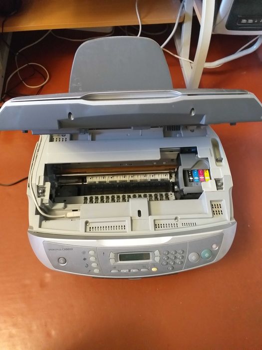 Продам принтер Epson CX6600