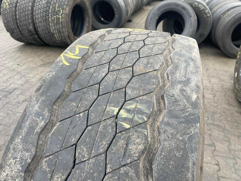 385/65R22.5 Opona BRIDGESTONE DURAVIS R-TRAILER 002  12-14mm Naczepa