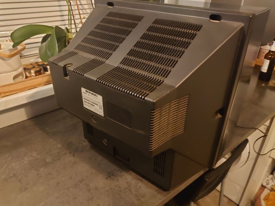 TV Shivaki Model STV-201M4