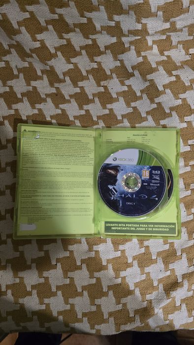 Halo4 xbox360 em ótimo estado