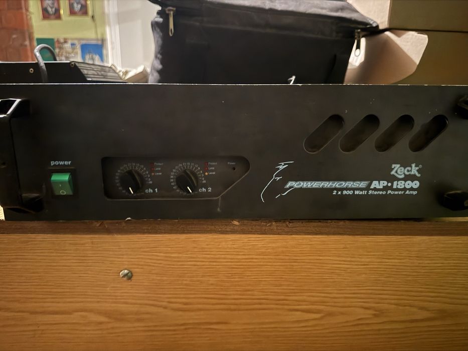 Музичне обладнання комплект