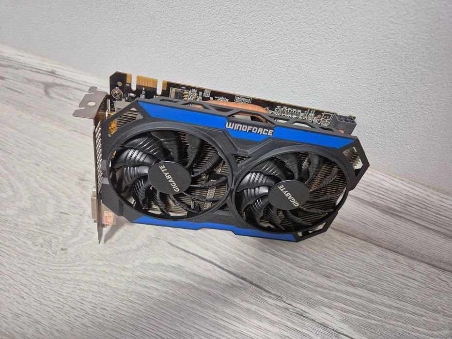 ігрова відеокарта GTX960 4GB Gigabyte (6pin дод. живлення).