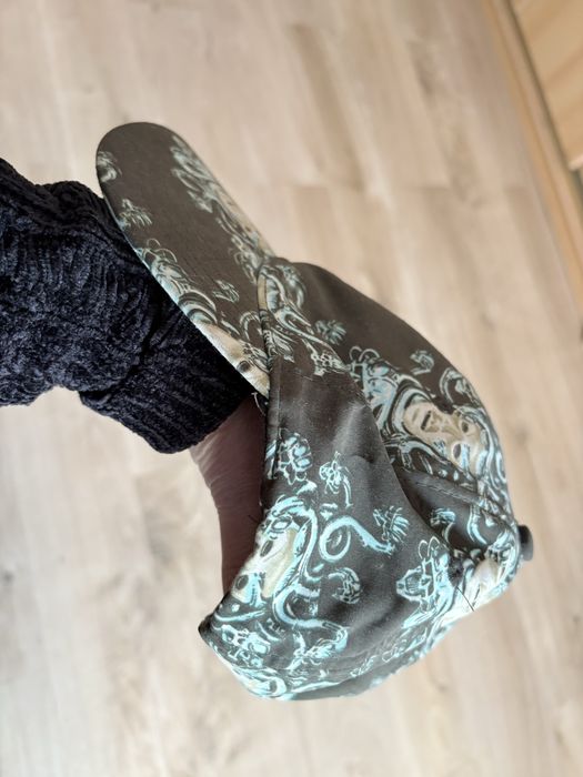 Czapka z daszkiem uniwersslna