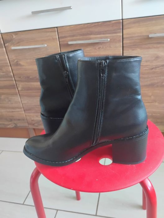 Botki damskie 40