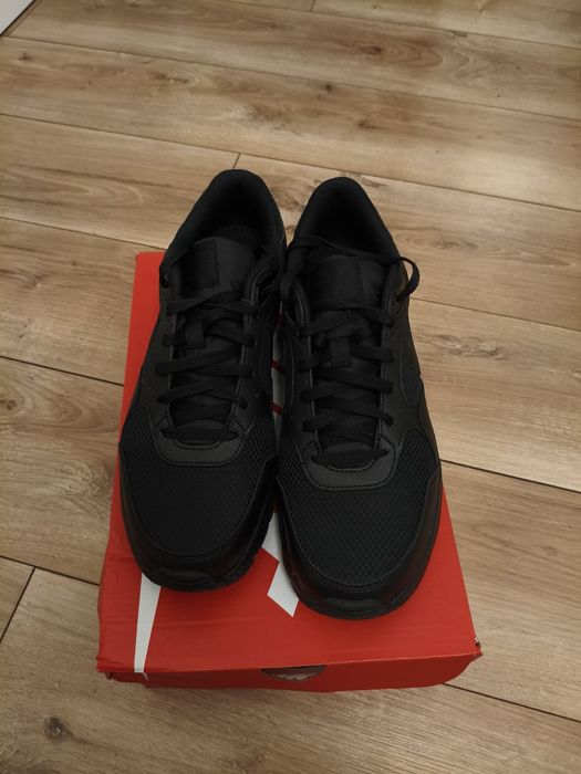 Nowe buty Nike Air Max SC 45, 5