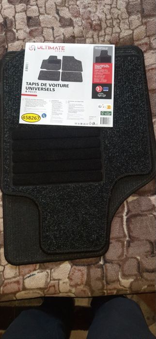 Унивесальные немецкие коврики для автомобиля ULTIMATE Speed