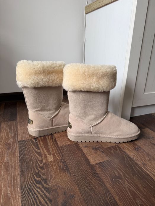 Уггі з натуральної овчини Cloud Nine Sheepskin