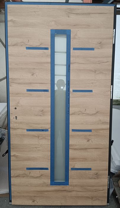 Drzwi zewnętrzne+ pochwyt