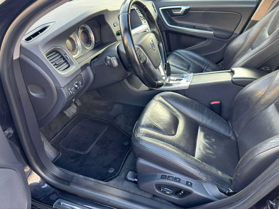 Volvo V60, 2.0 дизель, 2011 рік