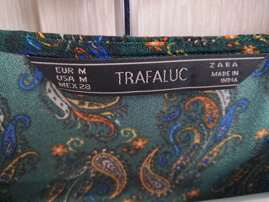Сукня zara фемелі лук плаття