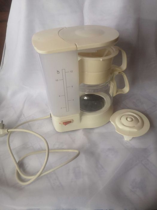 Кавоварка (кофеварка)