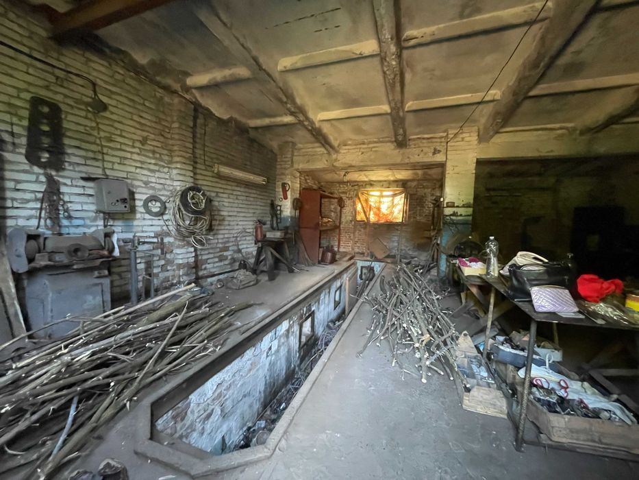 ПРОДАЖ виробничого-складського приміщення в м. Рожище