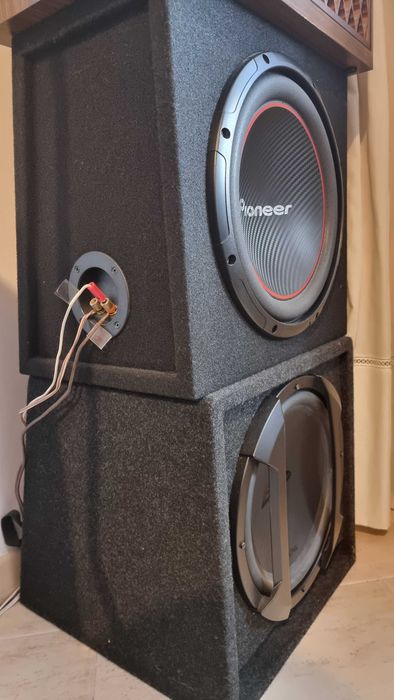 Sub woofers passivos de 4 ohms Alpine SBE-1244BR e Pioneer TS-W304R