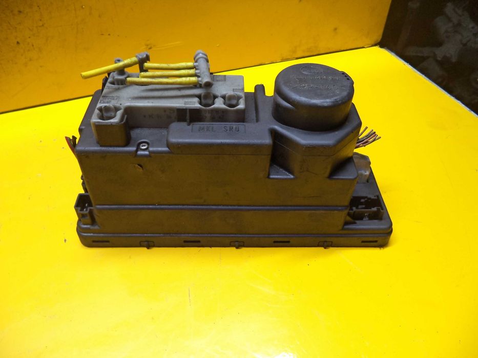 Компрессор центрального замка Mercedes (W210) A2108002748 з 95-02 р.в.