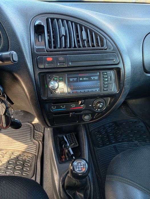 Citroën Saxo 1.1 GPL (Aceito Troca por Scooter 125 ou 50)