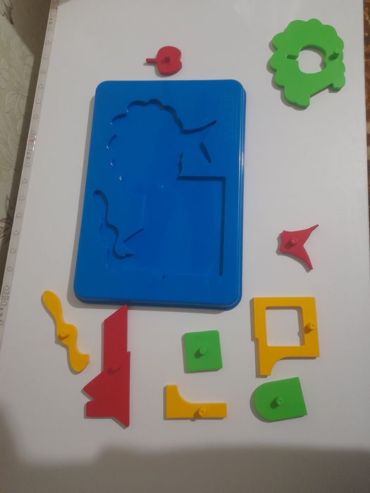 Пазли пластмасові