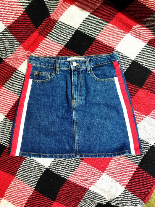 Недорого джинсова міні спідниця р. S