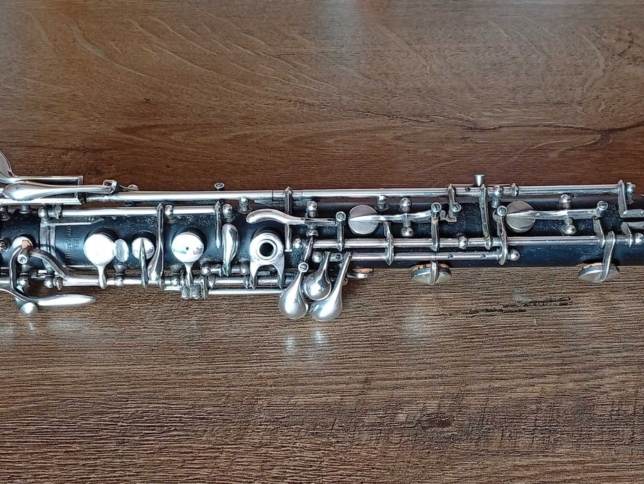 Гобой, музичний інструмент