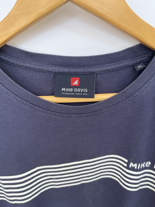 T-shirt Mike Davis Azul com Riscas