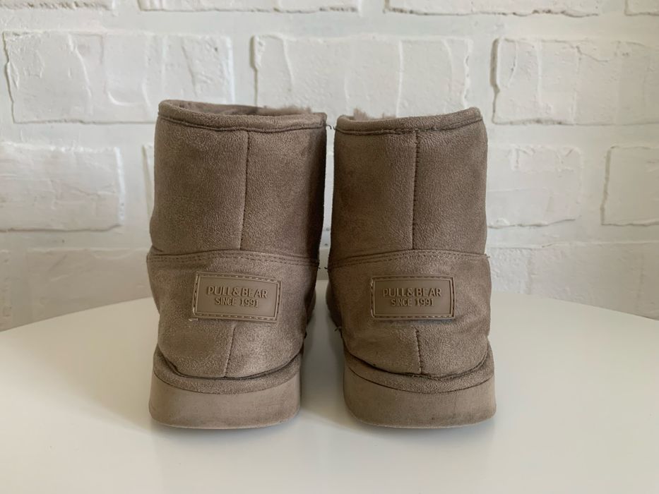 Женские замшевые зимние Угги (Ugg) от PULL & BEAR - 36р. 23 см.